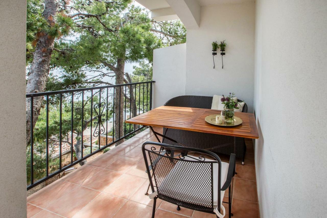 villa pod borom Sveta Nedelja  Exteriör bild